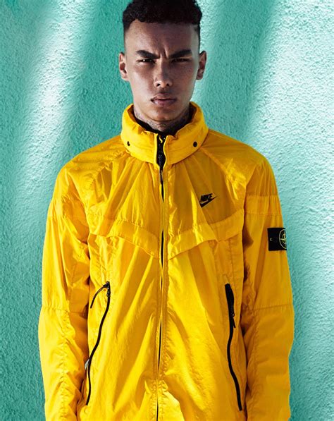 nike stone island